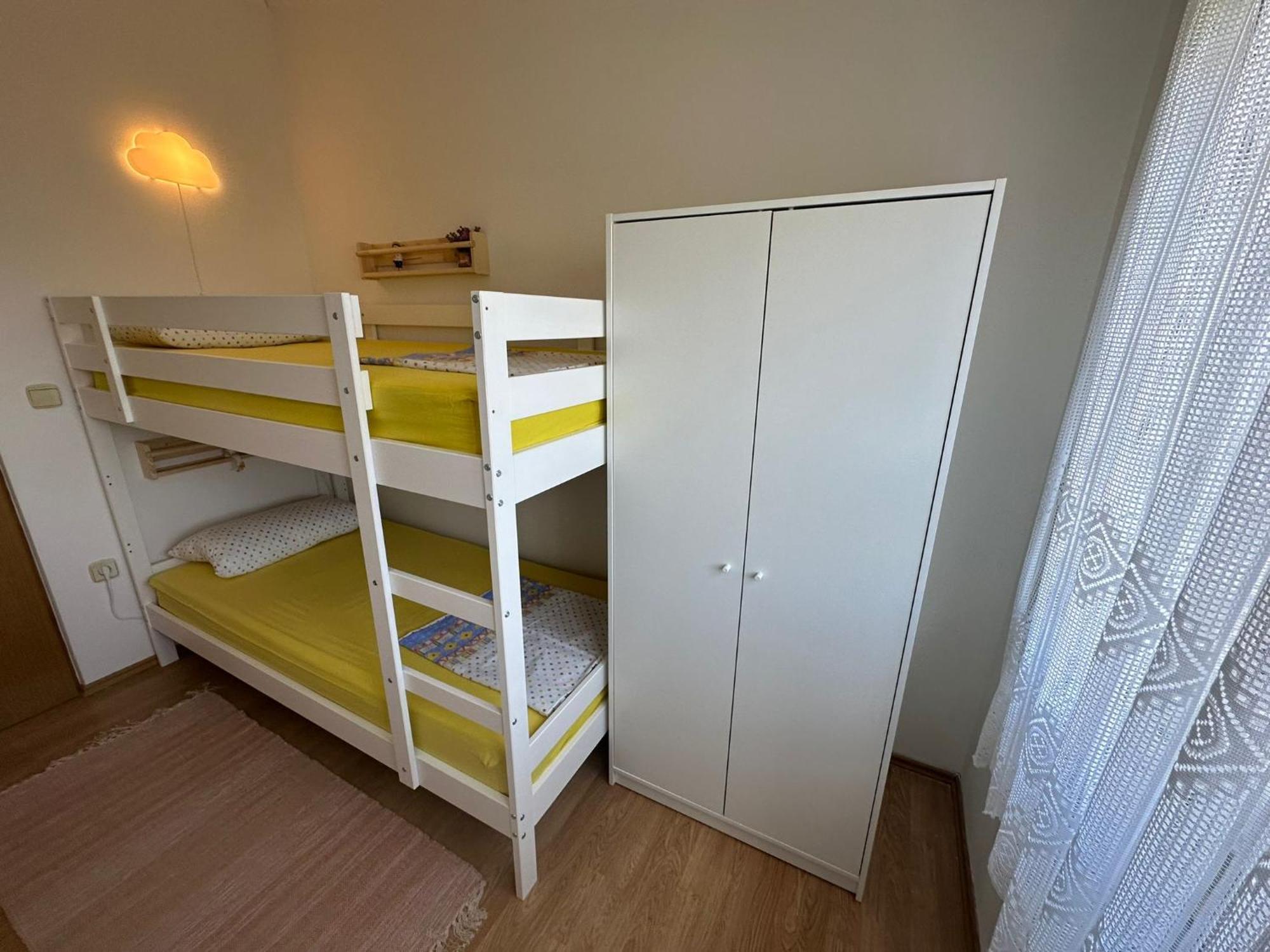 App Anita Apartment Premantura Exterior photo